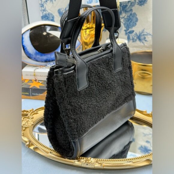 🆕 KURT GEIGER LONDON 🧿 NWOT Extra Small Faux Shearling Surrey Tote Bag, Black - Picture 7 of 14